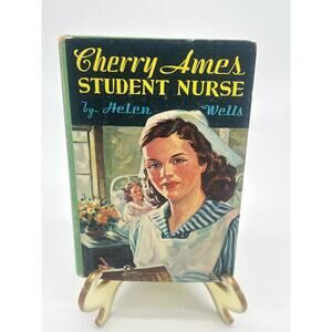 Vintage Cherry Ames Student Nurse 1943 HC Book Helen Wells Grosset & Dunlap